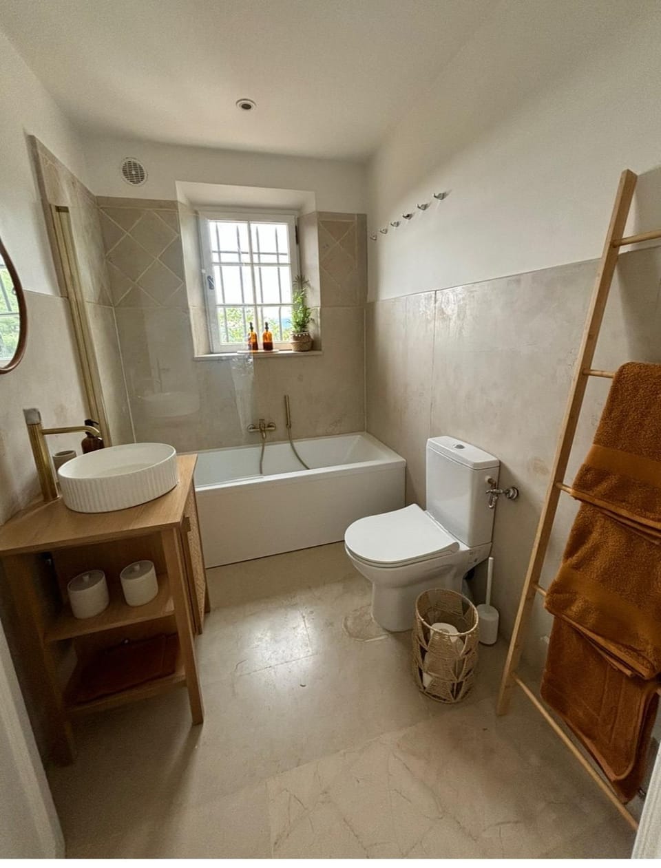 Toilet, Bathroom, Bath, towels