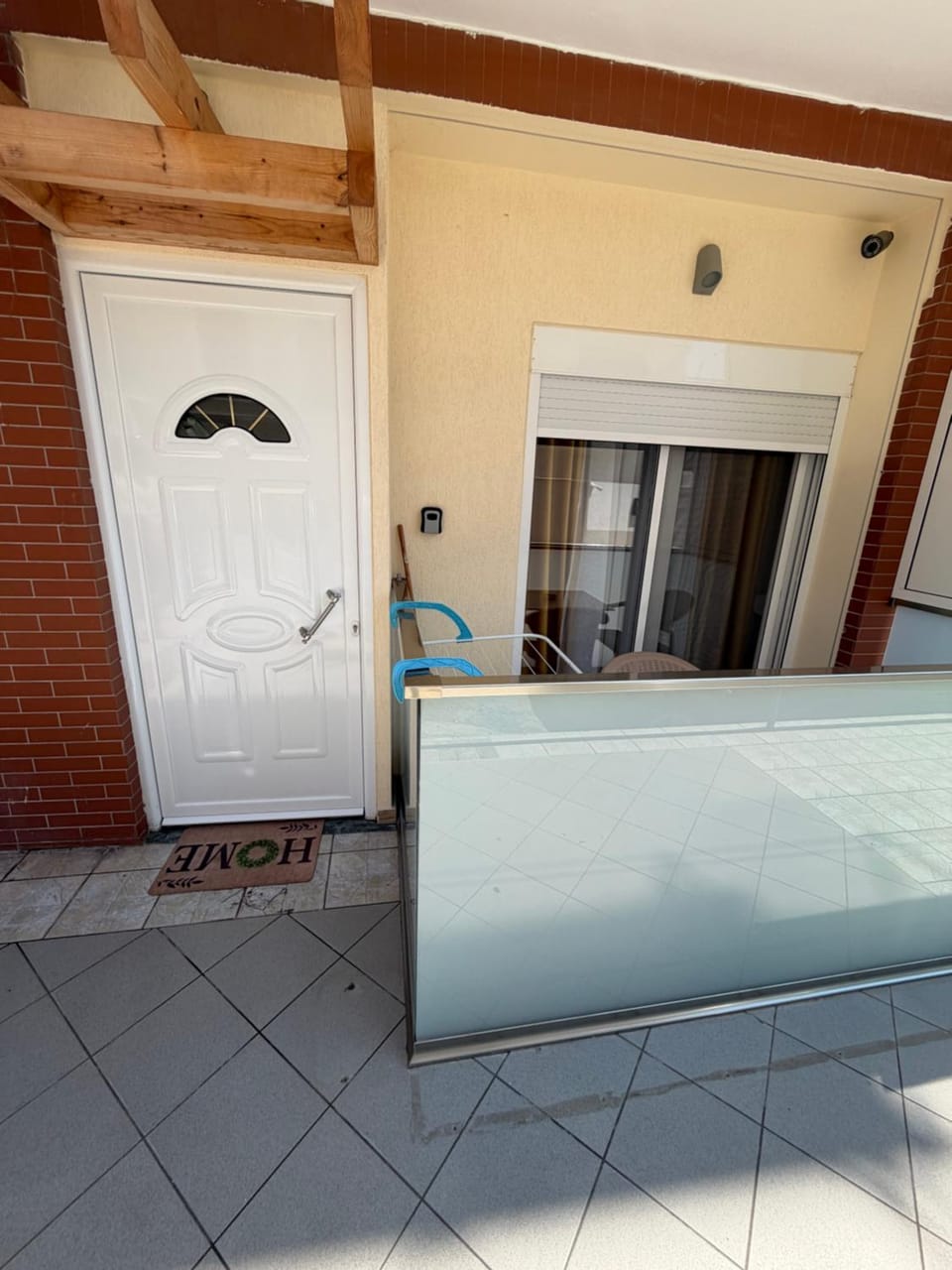 Reni Risi Deluxe Studio Apartment in Sarandë