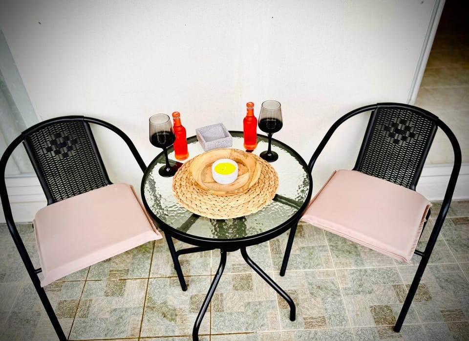 Balcony/Terrace, Seating area, Dining area