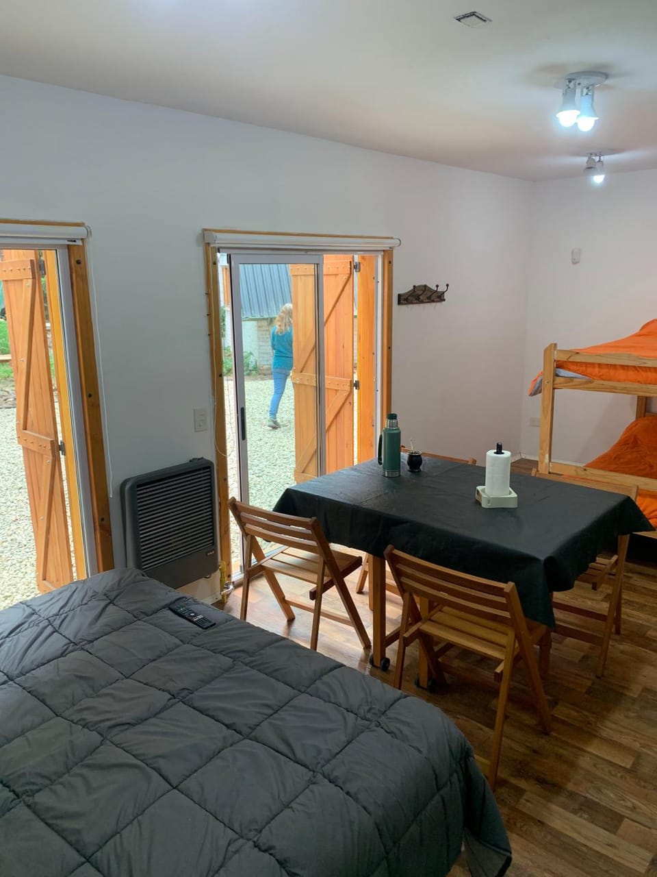 Photo of the whole room