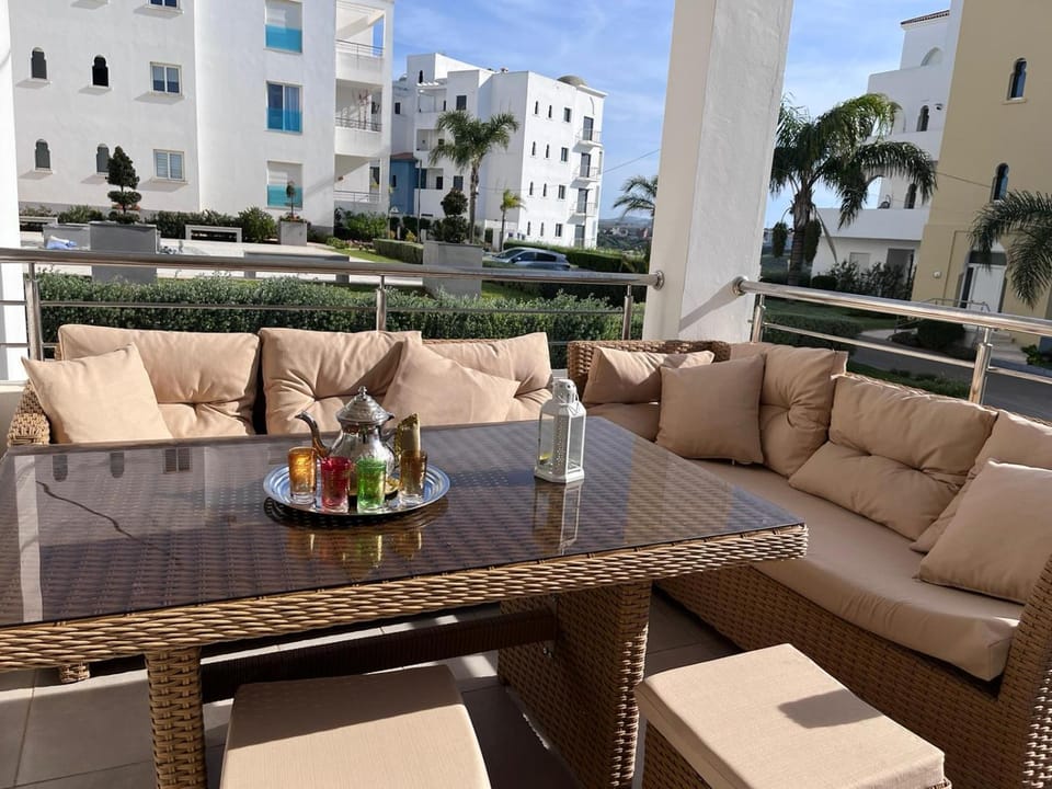 Balcony/Terrace, Dining area