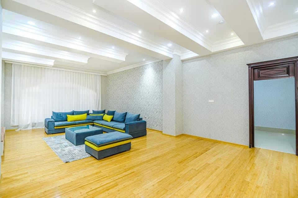 6Big Apartamen Apartment in Baku