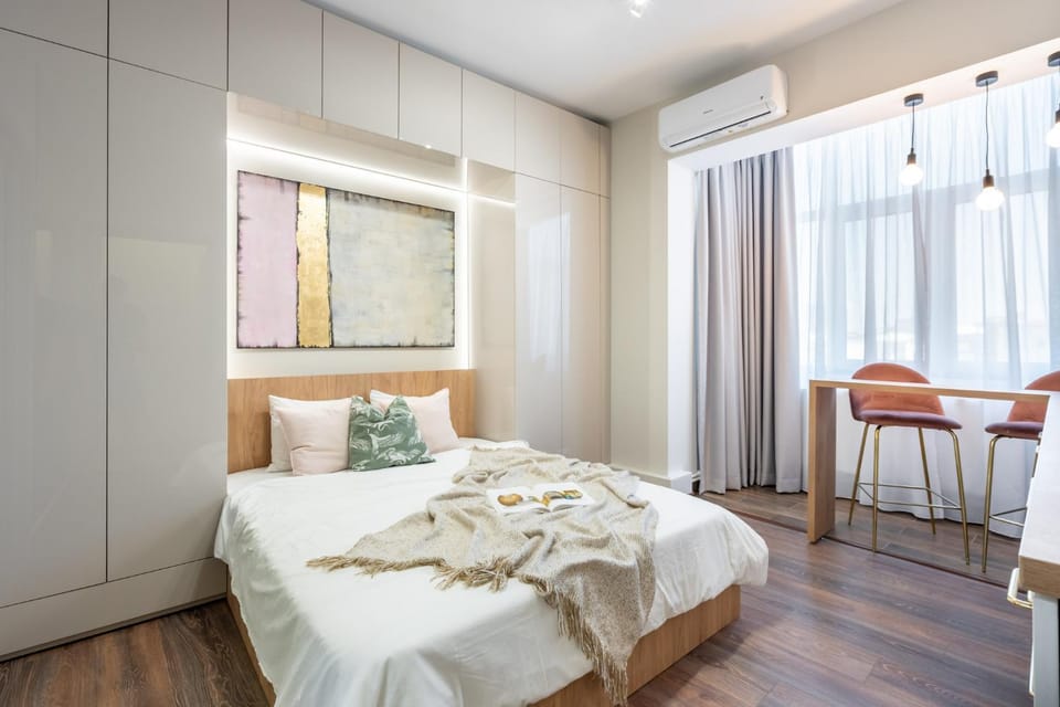 Bed, Photo of the whole room, Bedroom
