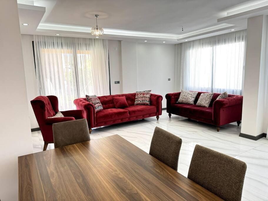 Triplex Villa with Pool in a Secure Site Villa in İzmir Province