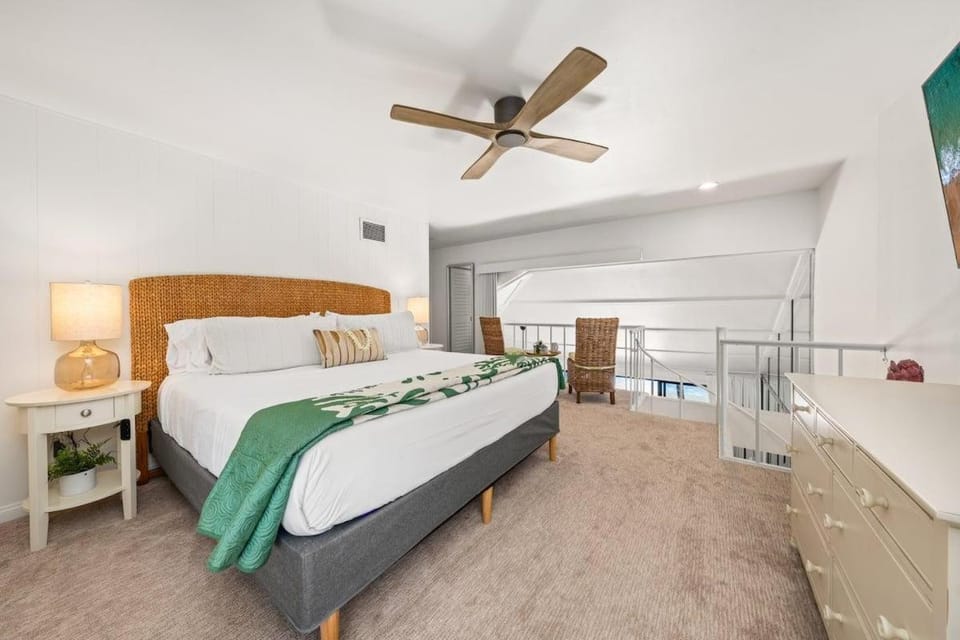 Maalaea Surf A6 · MAS A6 Remodeled Beachfront 2BD w Year Round B House in Kihei