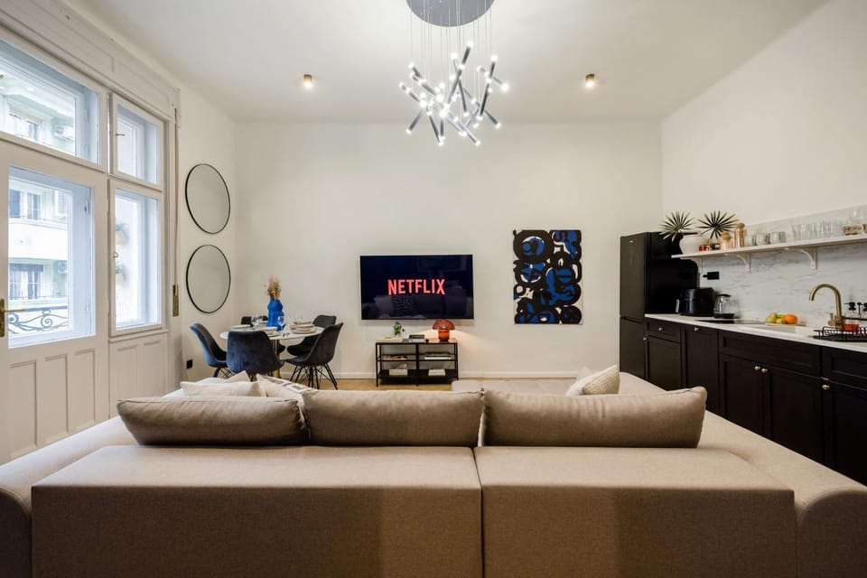 Central Charm in Budapest's Bustling 7th District Apartment in Budapest
