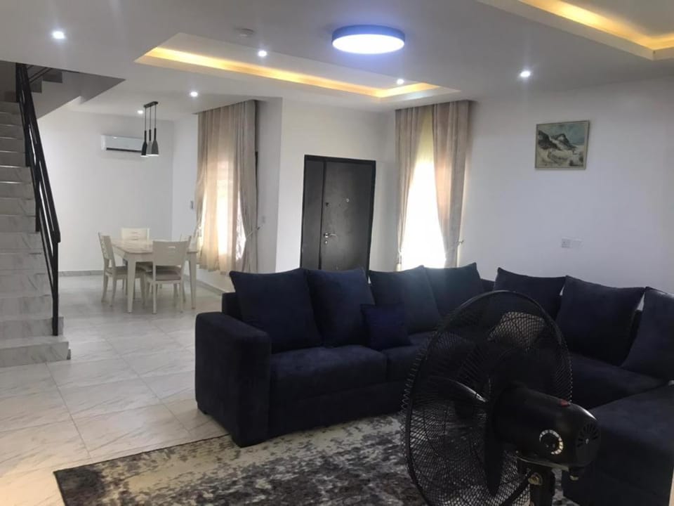 BJ's SHORTLET OGOMBO ROAD Apartment in Lagos, Nigeria