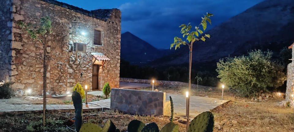 Xemoni House House in Peloponnese Region
