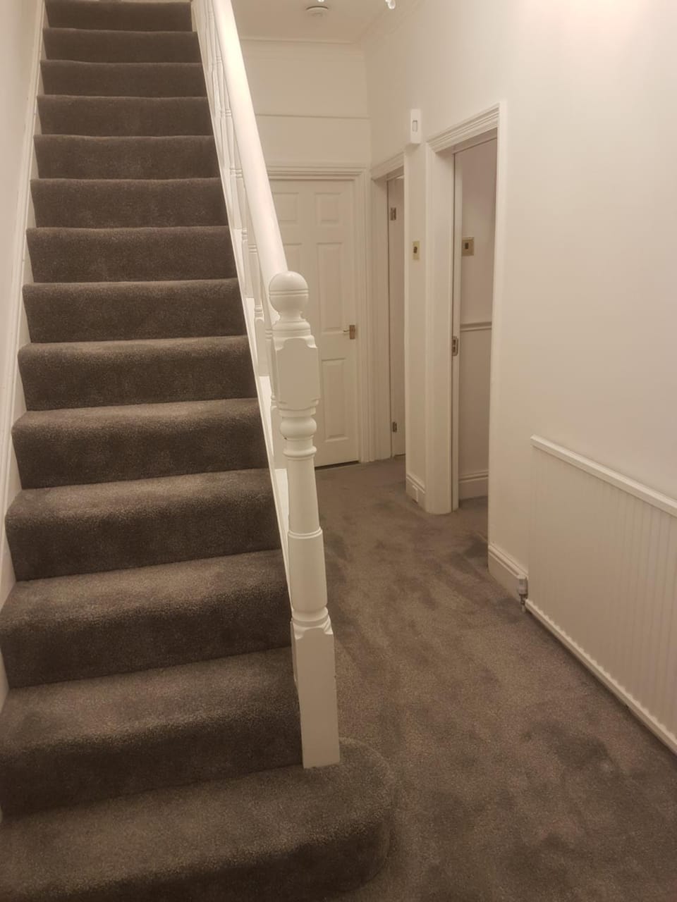 A Quiet & Comfortable 4 Bedroom house Vacation rental in Manchester