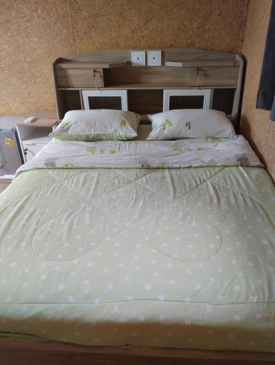 RakSuan Homestay บ้านพัก1ห้องนอนเตียงคิงไซร์ Chalet in Khuekkhak