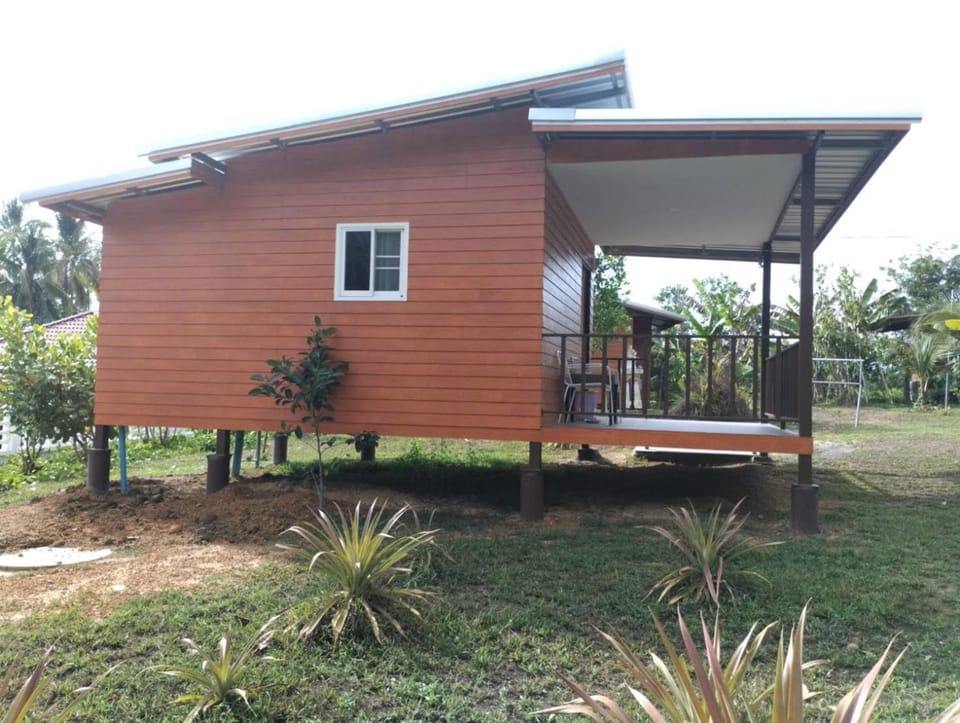 RakSuan Homestay บ้านพัก1ห้องนอนเตียงคิงไซร์ Chalet in Khuekkhak