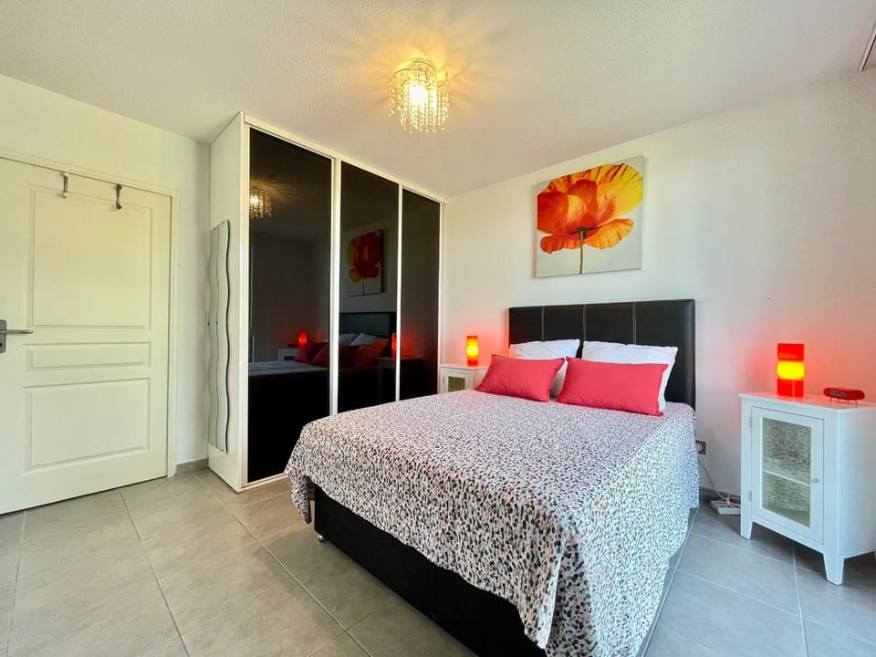 Appartement 3 pièces cosy avec climatisation et garage à Sète - FR-1-338-576 Apartment in Occitanie