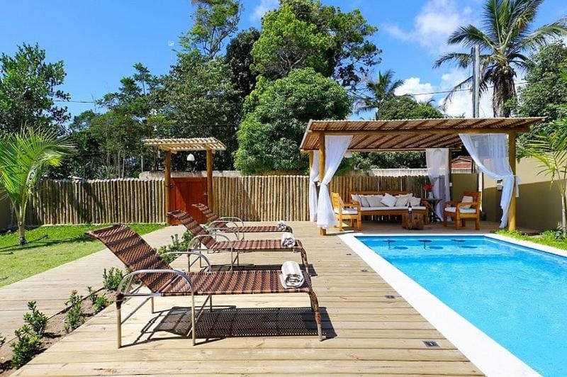 Patio, Spring, Day, Natural landscape, Garden, Garden view, Pool view, Swimming pool, sunbed