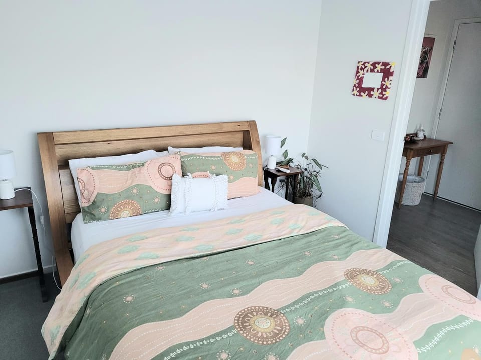 Wollert Ground Floor Entire Apartment- Close to Melbourne Airport-Free WIFI-Washer & Dryer Apartment in Melbourne