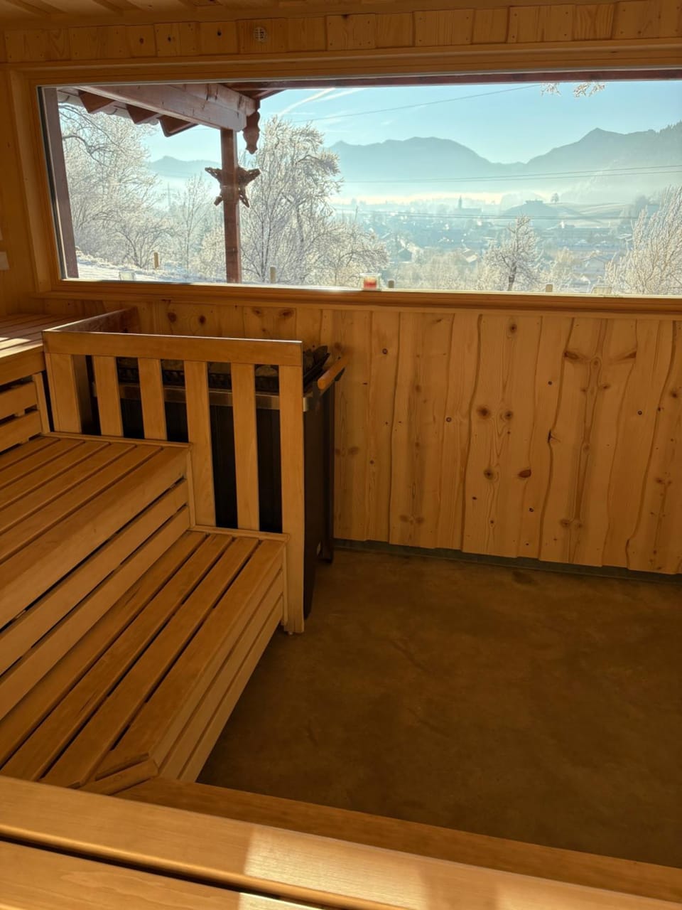 Sauna, Mountain view