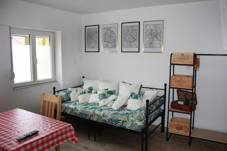 La maisonnette de Jean BAR à Thun-Saint-Martin House in Hauts-de-France