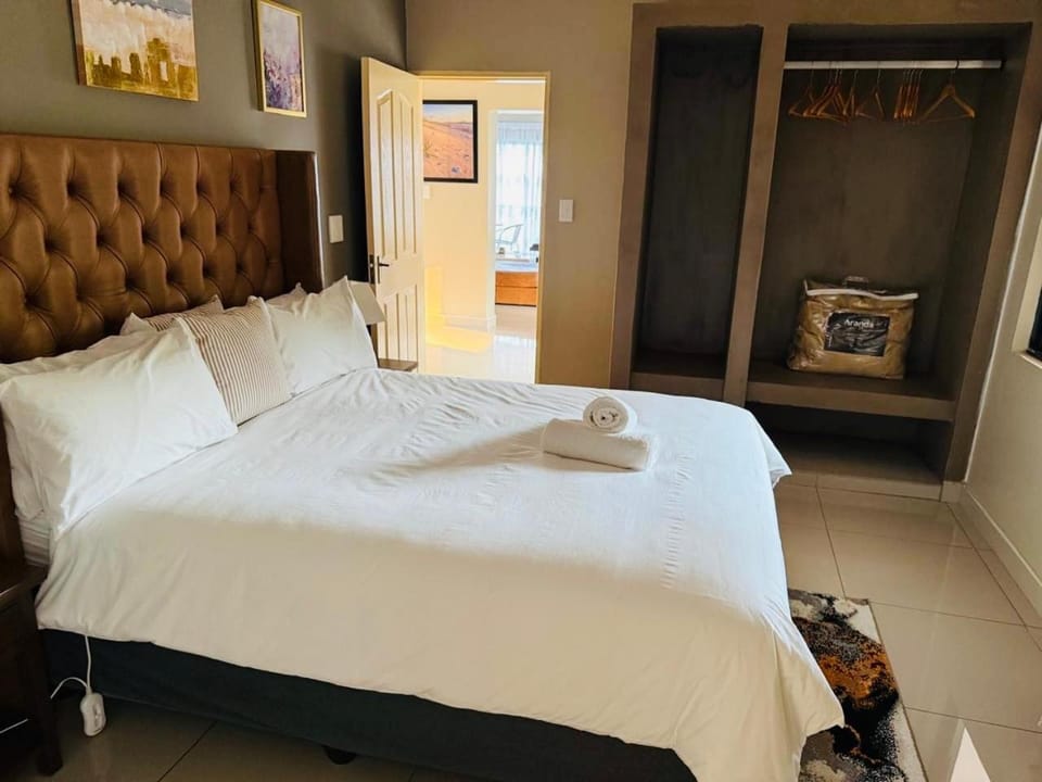 Valley View Apartment in Africa
