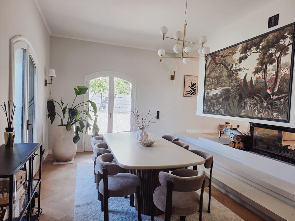 Villa piscine intérieure, sauna, 5 chambres Villa in Auvergne-Rhône-Alpes