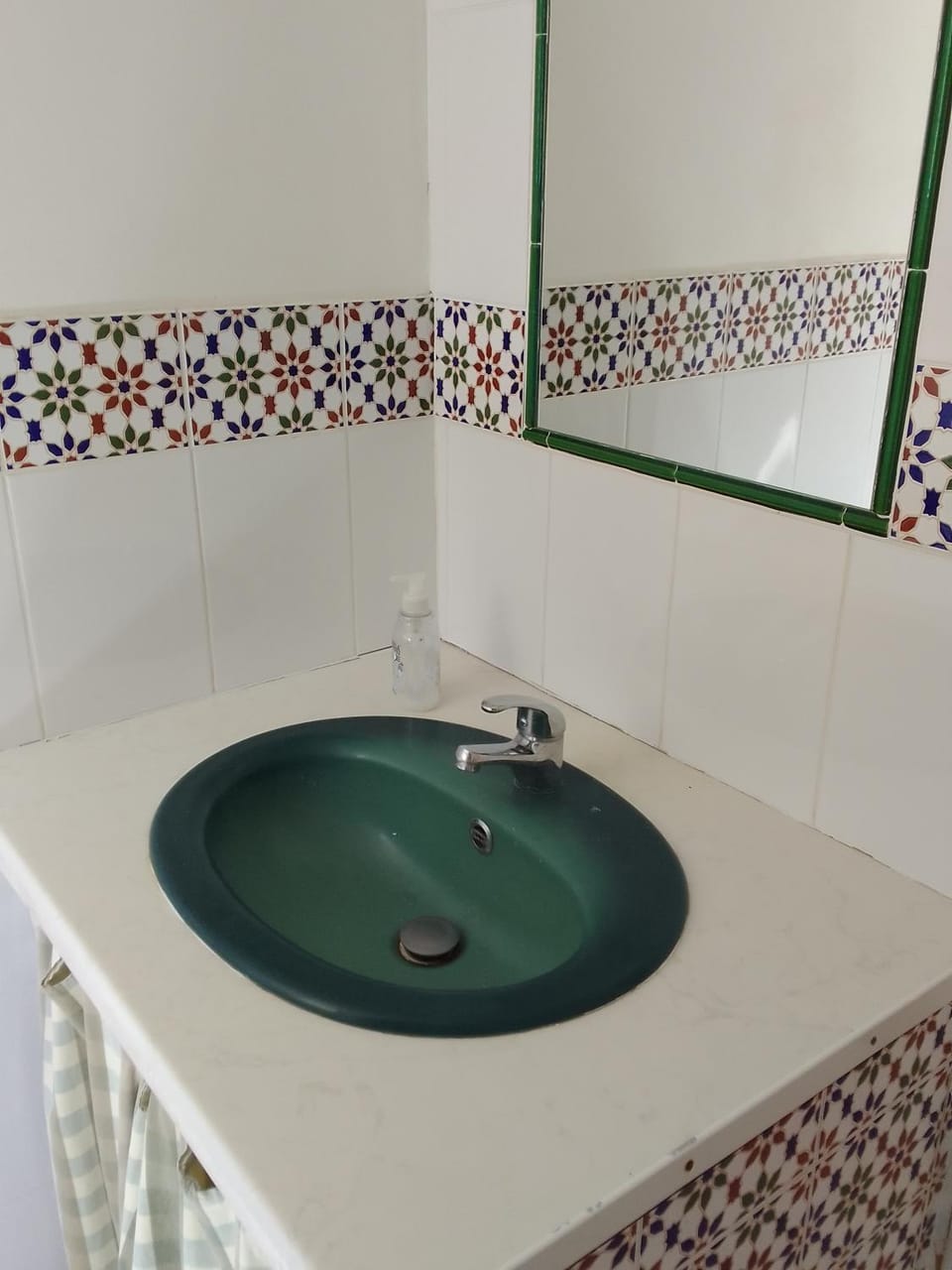 Gite de l'Etang proche des Grands Buffets Bed and Breakfast in Narbonne