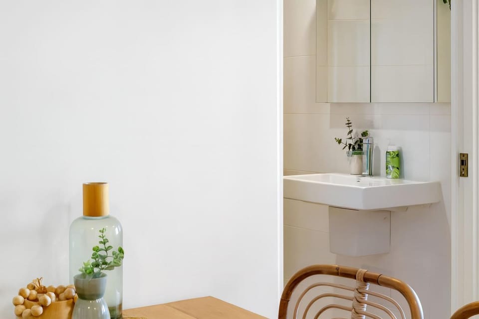 803 - Stylish Retreat - Ocean Views & Parking Apartment in New South Wales