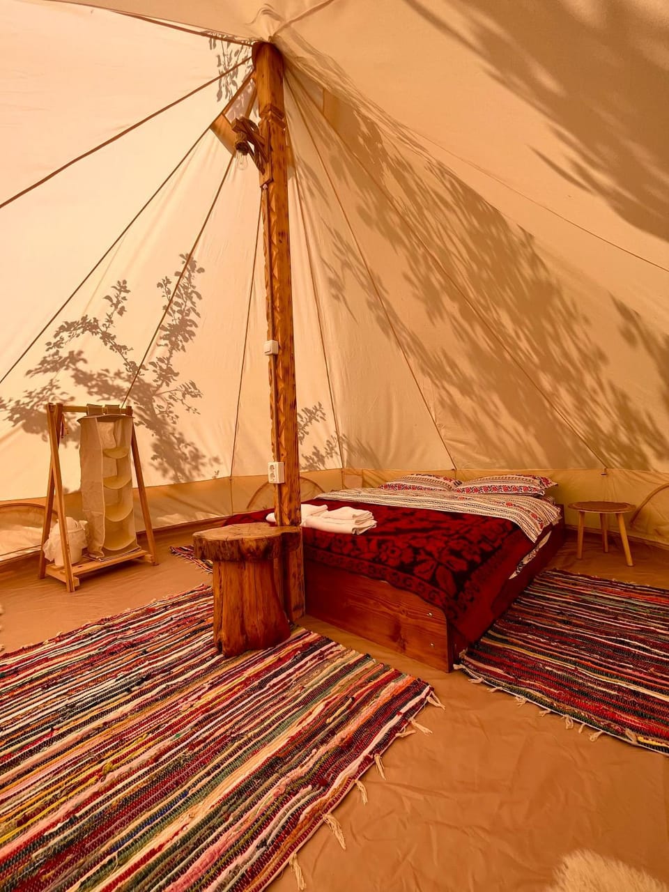 Wild Glamping Cornereva Luxury tent in Serbia