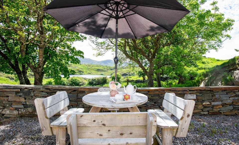 Kilcashel House, Ardara, F94 P802 Bed and Breakfast in County Donegal