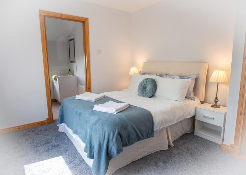 Kilcashel House, Ardara, F94 P802 Bed and Breakfast in County Donegal