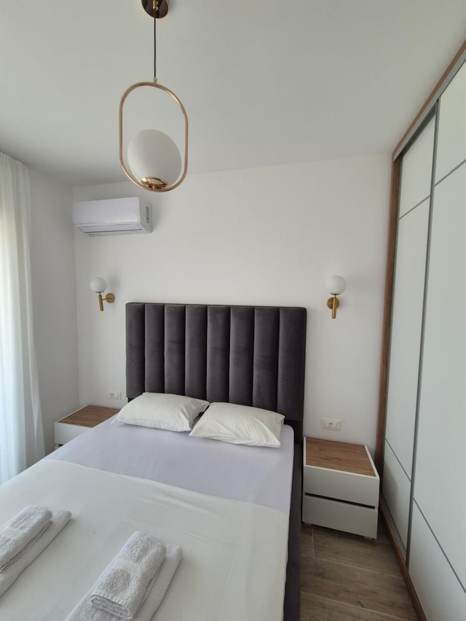 Bed, Photo of the whole room, Bedroom, towels, wardrobe, air conditioner