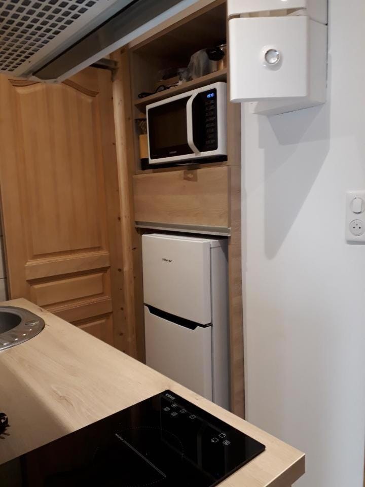 Kitchen or kitchenette, pet friendly, stove