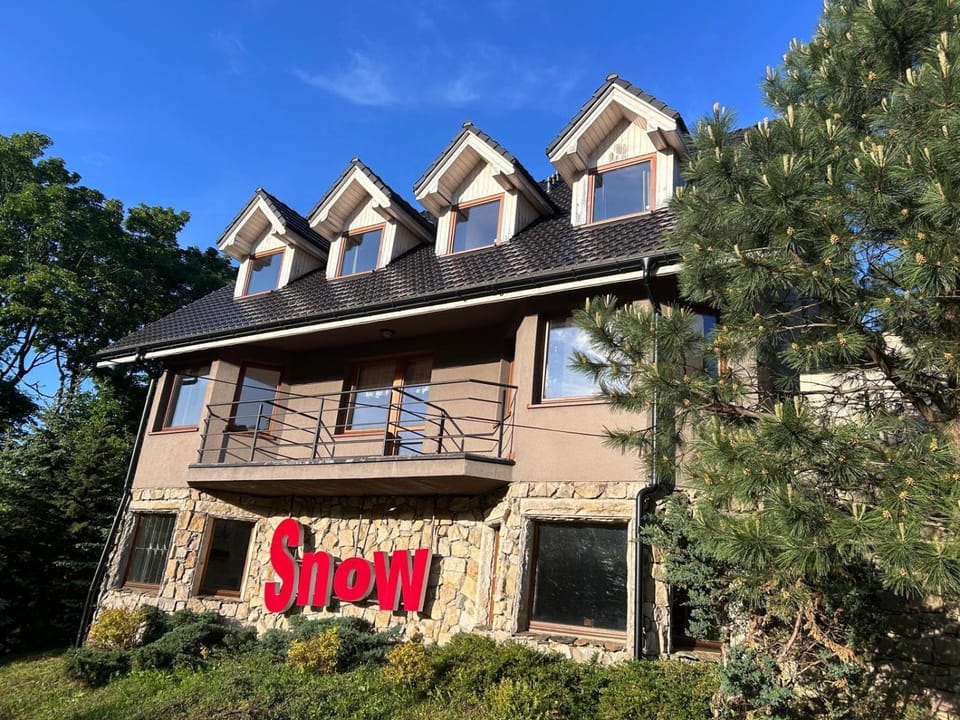 Apartamenty SnowHouse Apartment hotel in Lower Silesian Voivodeship