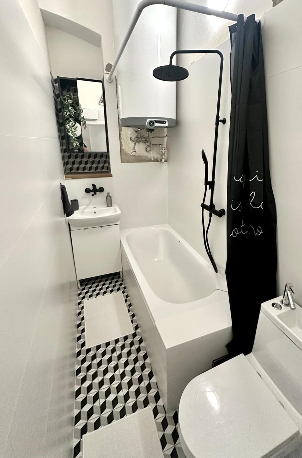 Shower, Toilet, Bathroom, Bath