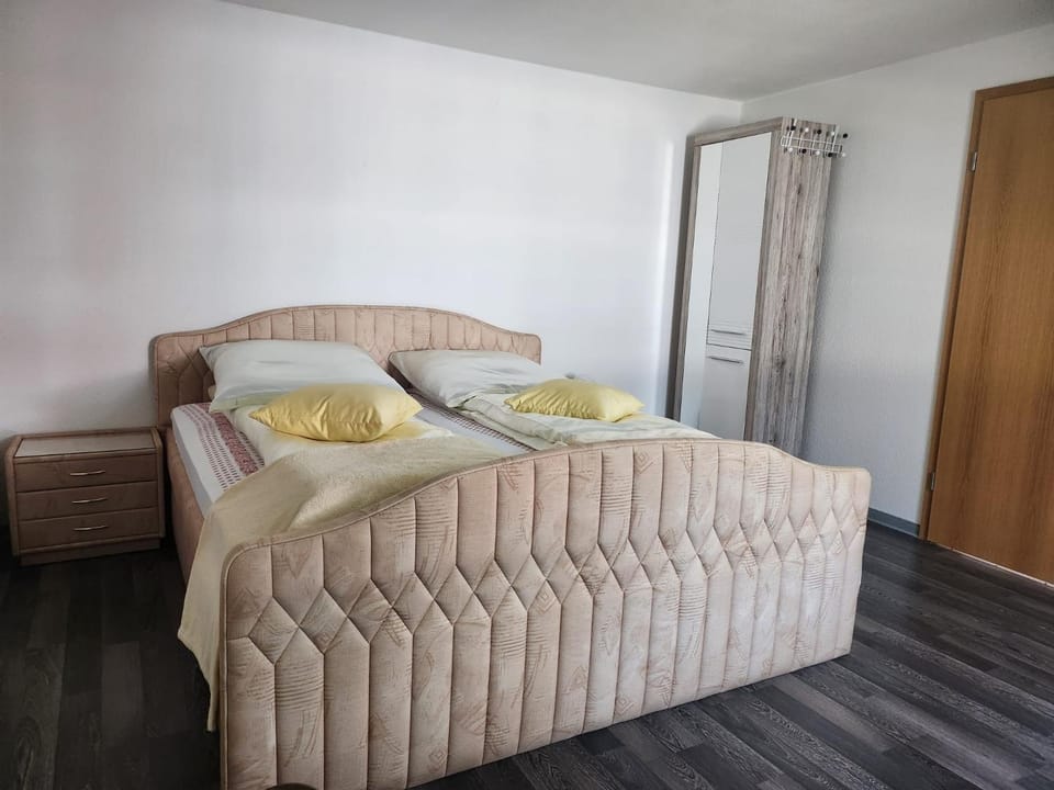 Ferienwohnung Flonta Apartment in Saxony