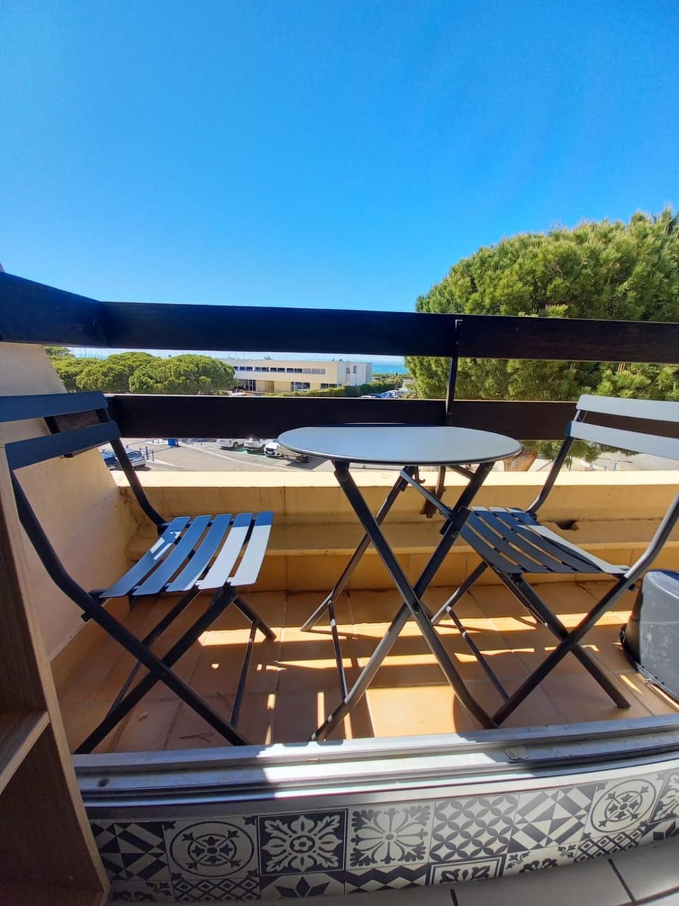 Property building, Balcony/Terrace