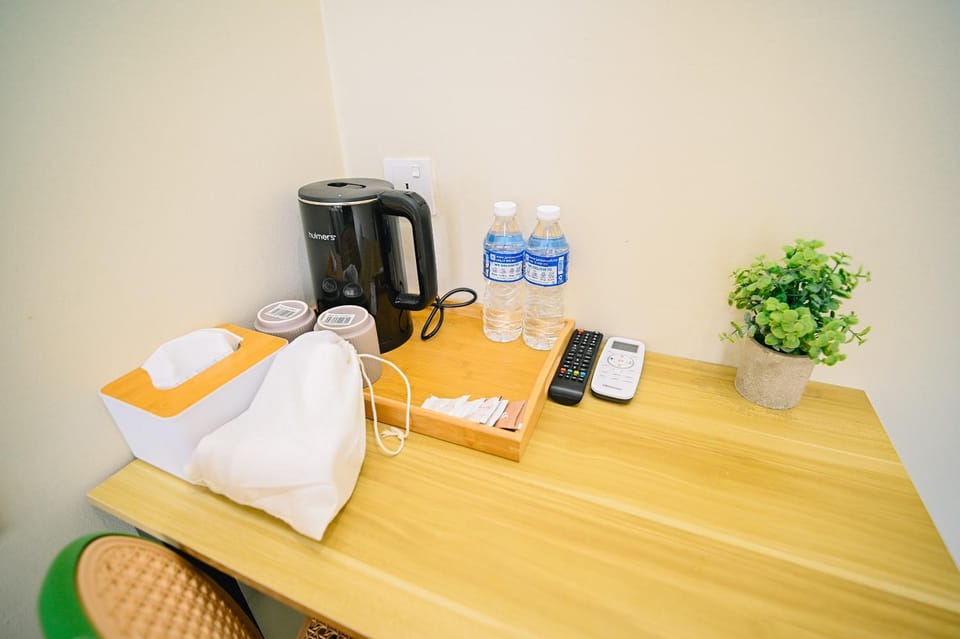 Coffee/tea facilities