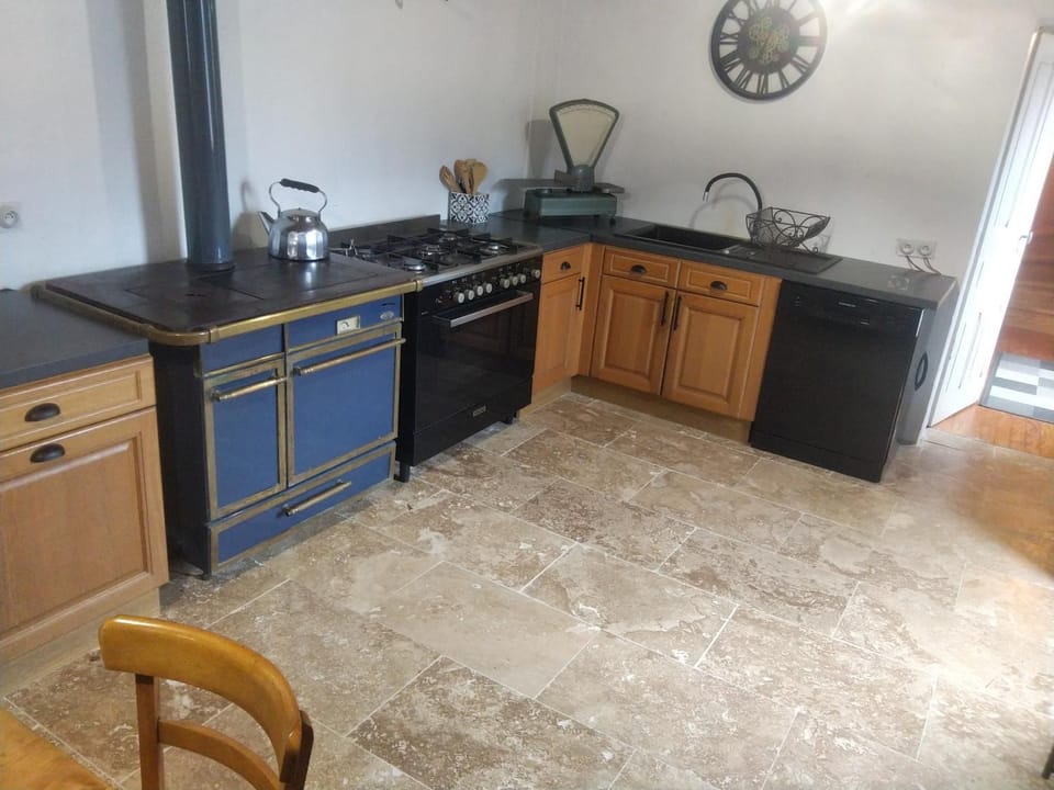 Mas du Roy House in Occitanie