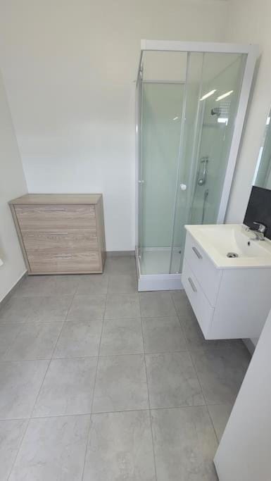 Charmante maison 3 Chambres avec Terrasse House in Flanders