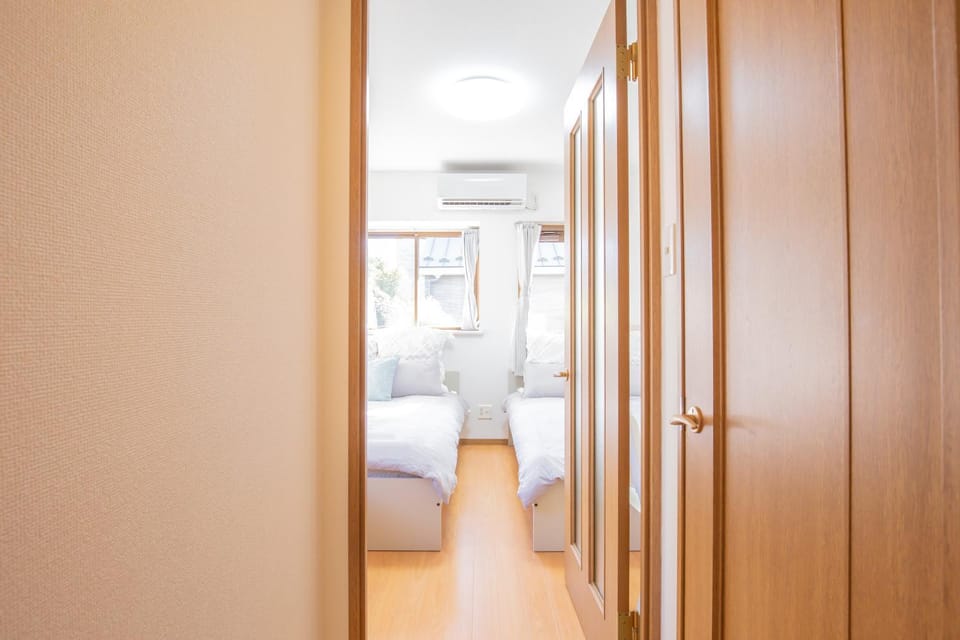 walk to Ushigome-yanagicho sta. EoWh Apartment in Shinjuku