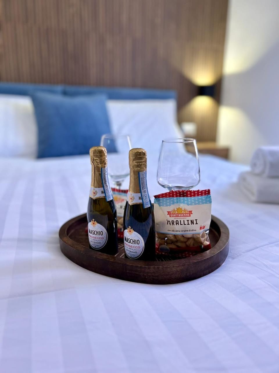 Bedroom, Alcoholic drinks