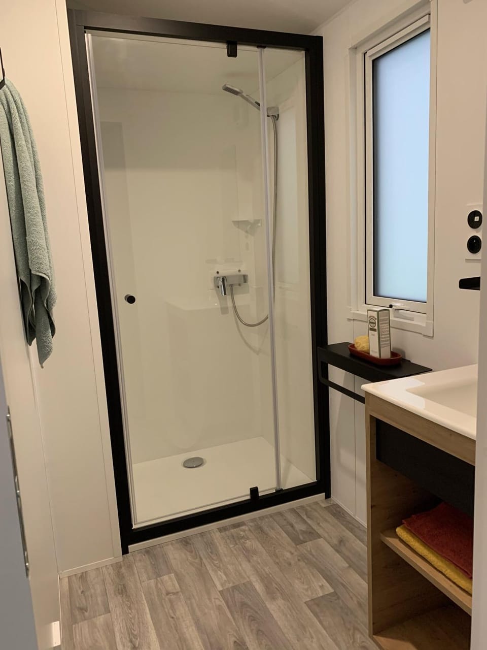 Shower, Bathroom