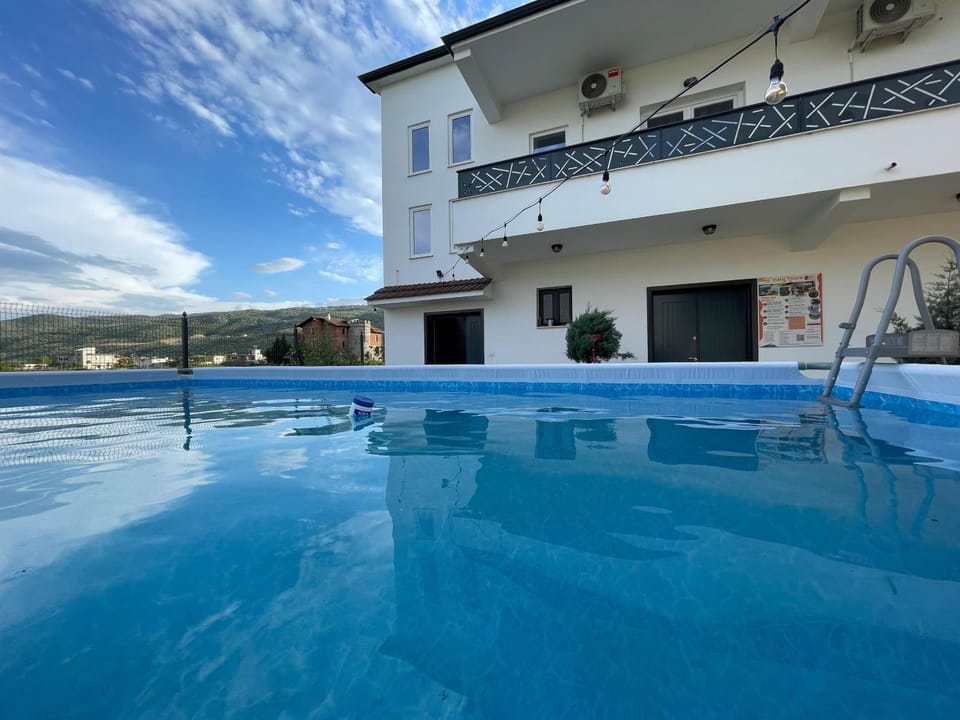 Property building, Swimming pool