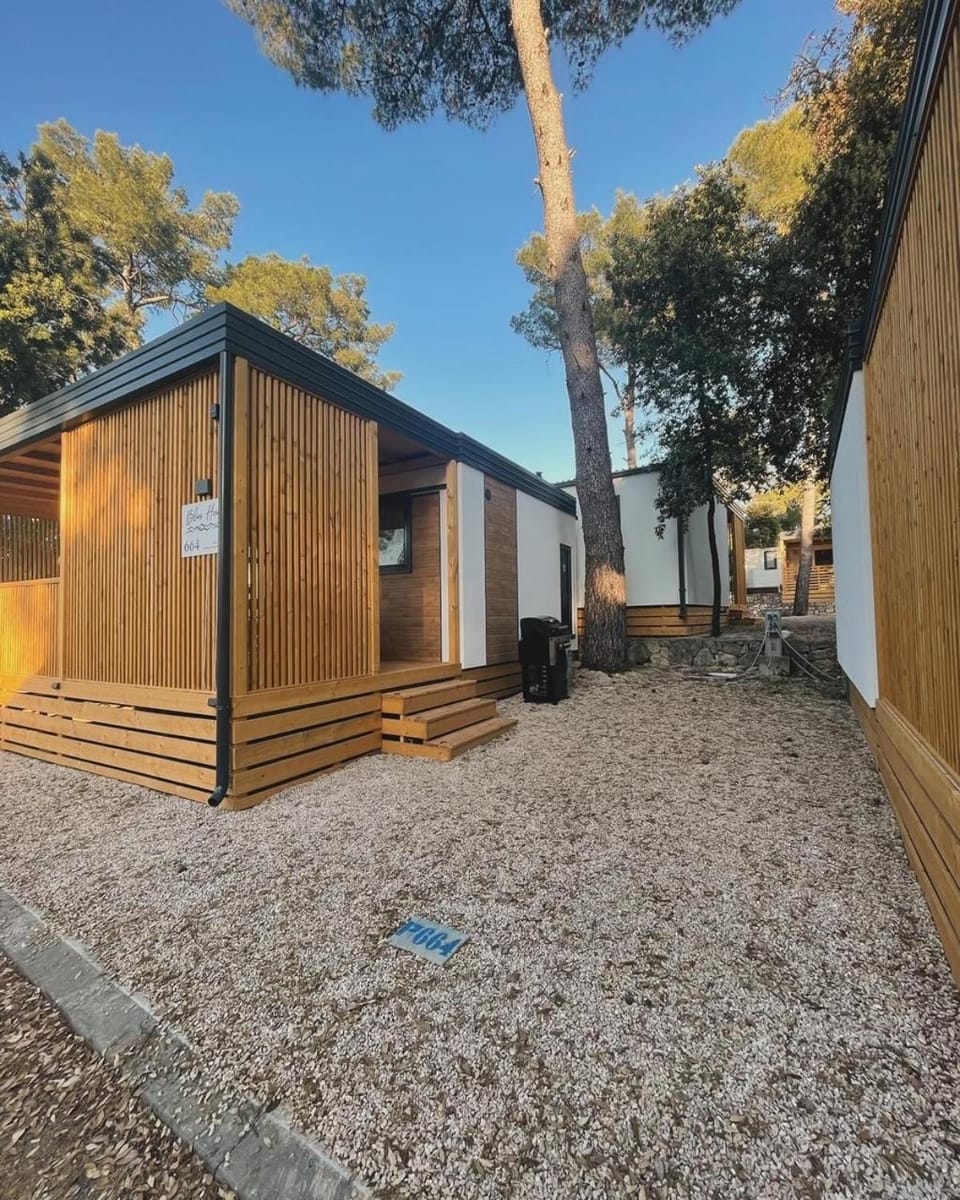 Mobile home Blue Home Campground/ 
RV Resort in Biograd na Moru