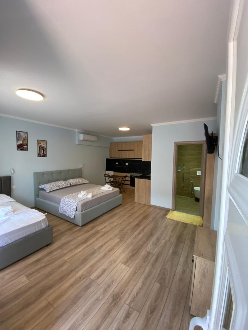 Kriss-Klej's Rooms Apartment in Sarandë