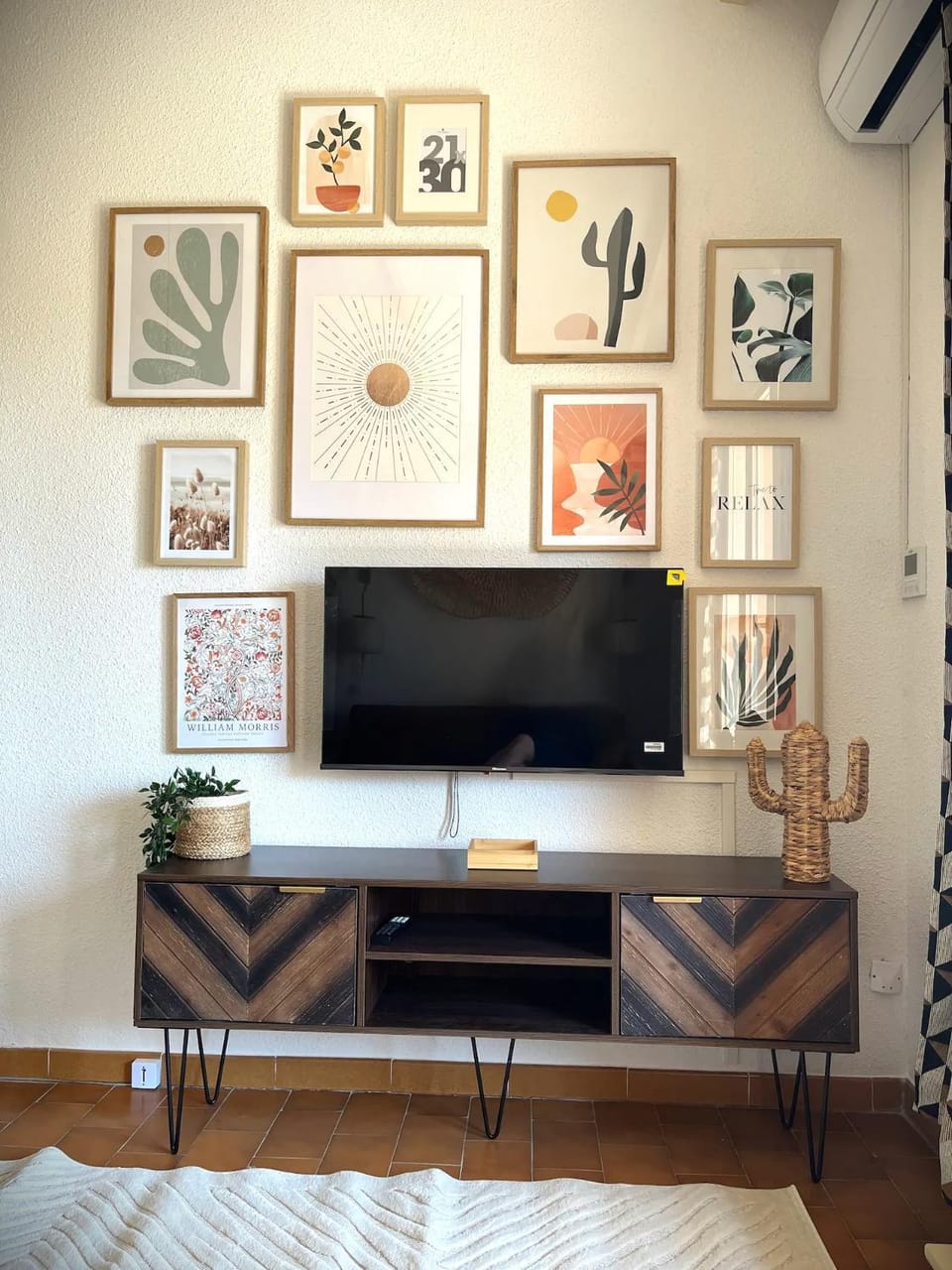 TV and multimedia, Living room