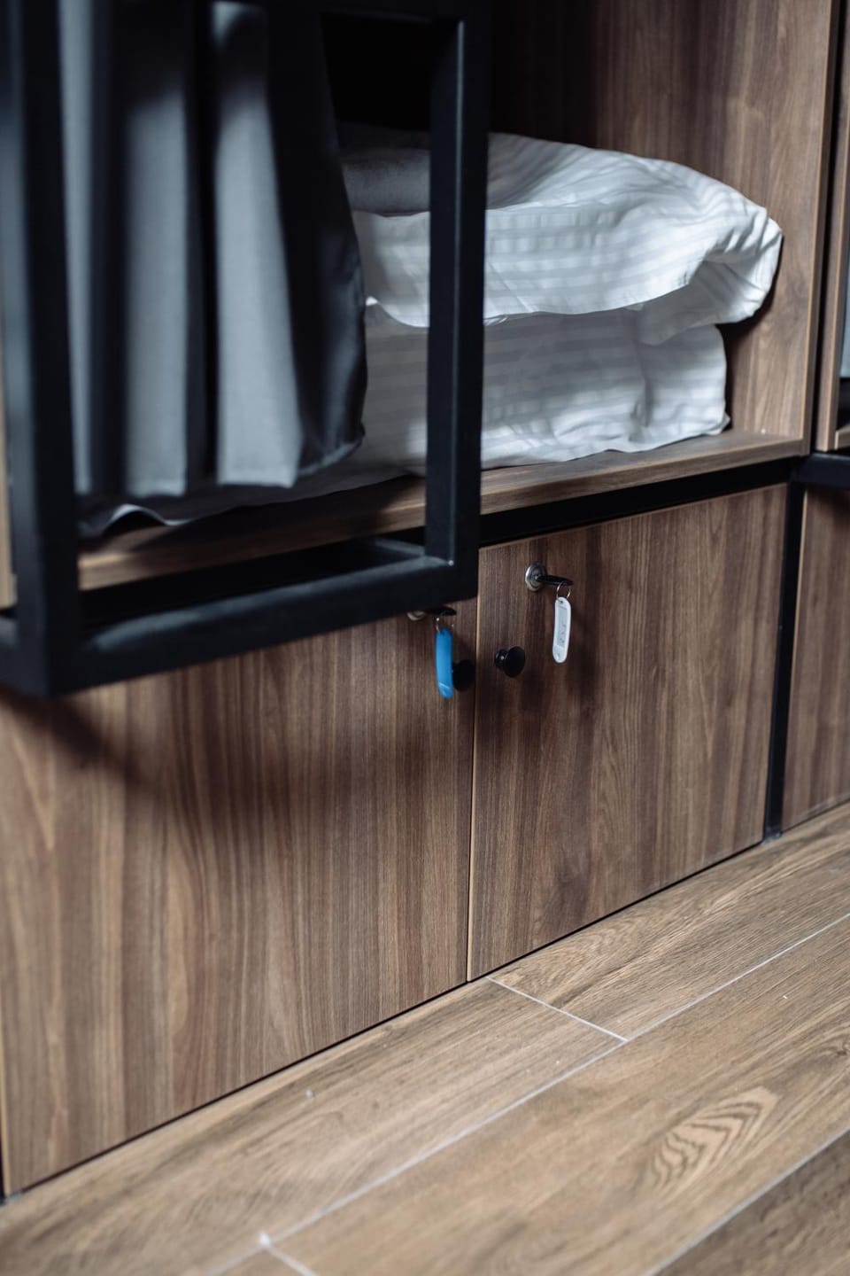 Bed, wardrobe