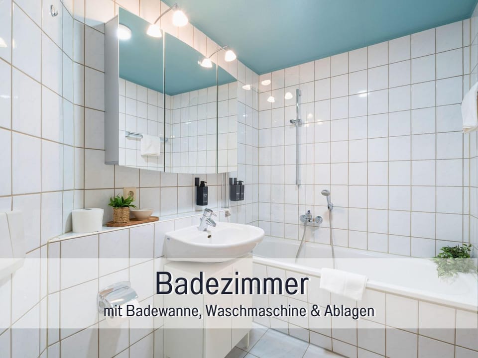 Bathroom, Bath, washing machine