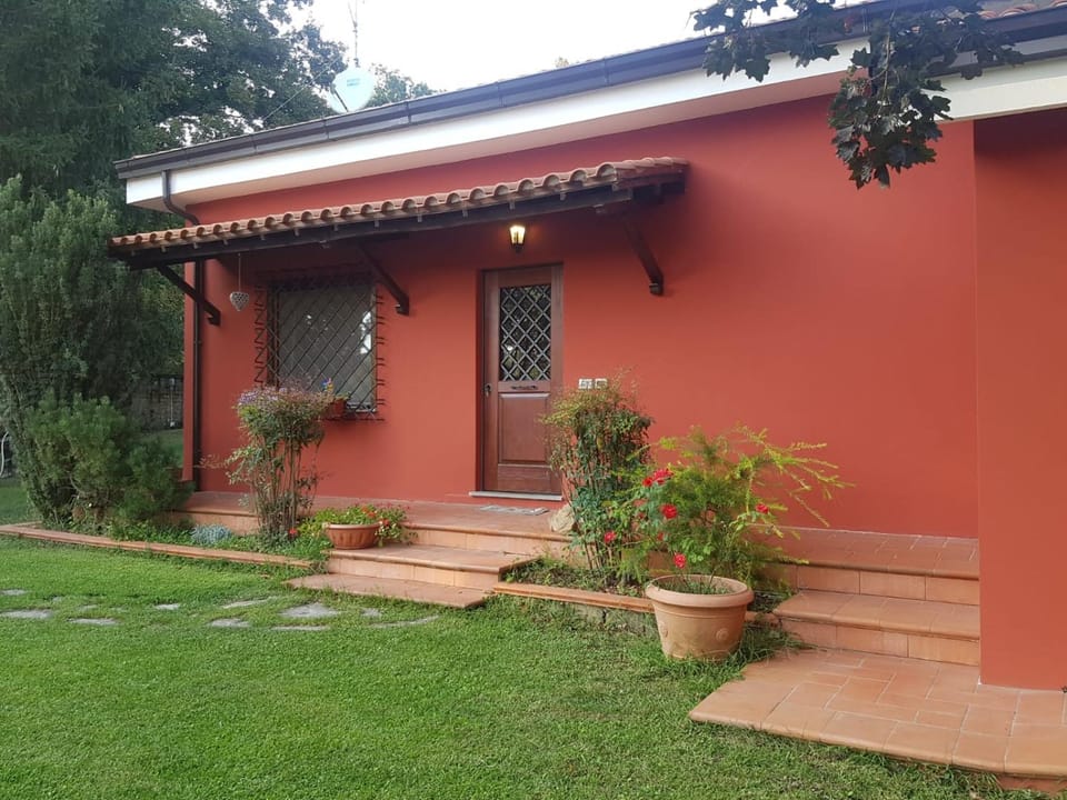 Property building, Garden
