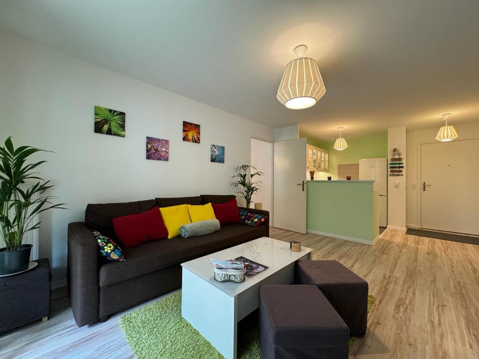 L'é-crin, appartement deux pièces avec jardin Apartment in Île-de-France