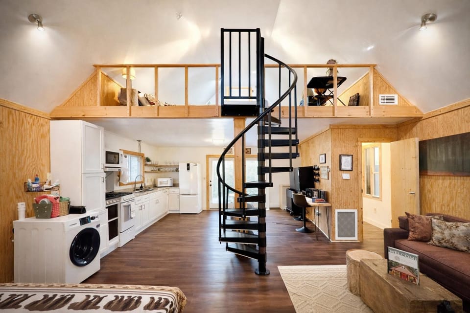 TV and multimedia, Kitchen or kitchenette, Living room, washing machine, dryer