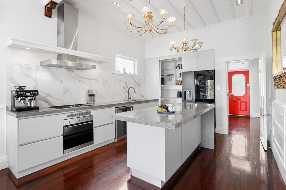 Kitchen or kitchenette