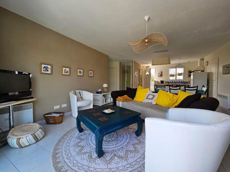 Maison Vendéenne au Calme, 5 Personnes, entre Mer et Campagne - FR-1-476-216 House in Pays de la Loire